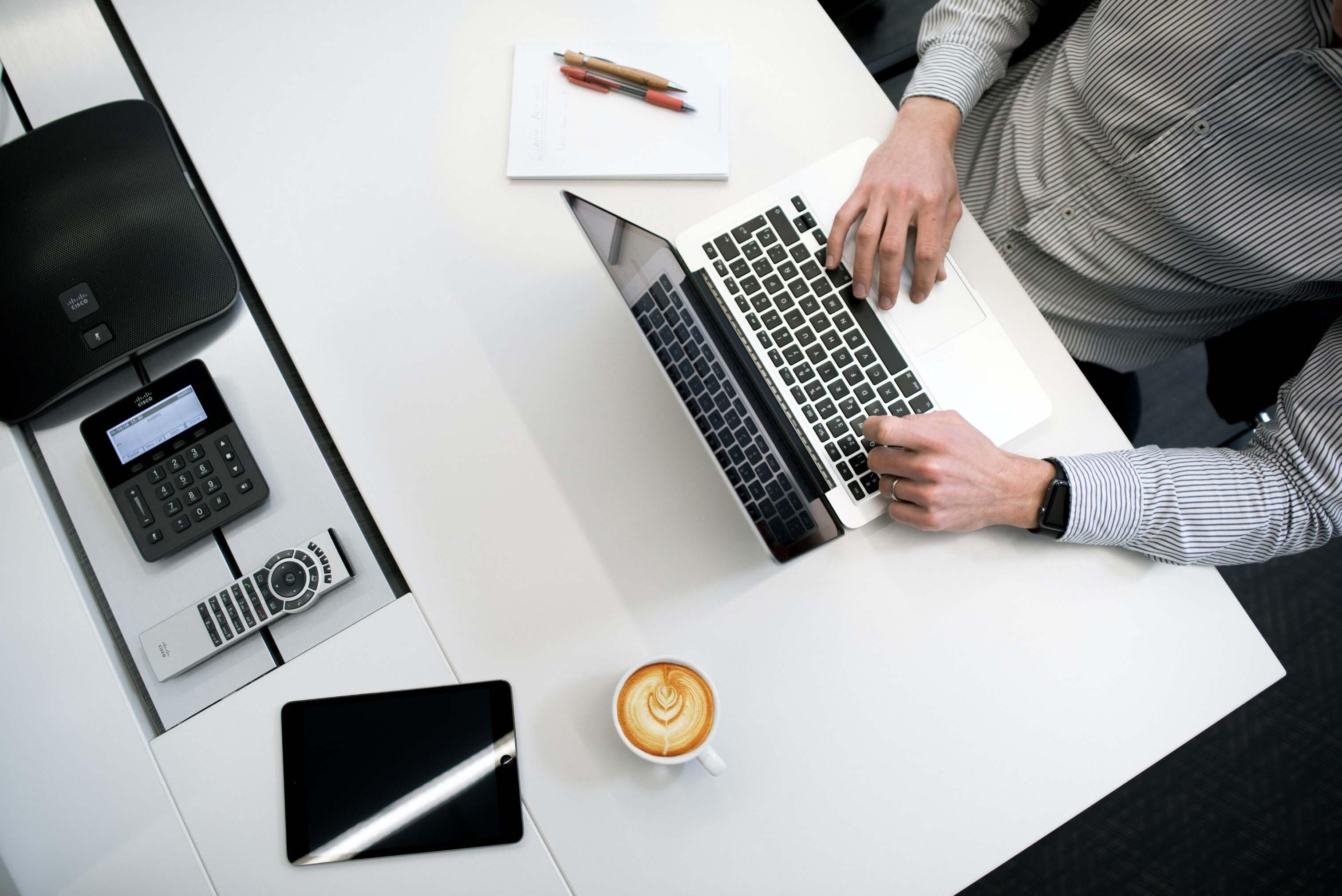 Prendre contact avec nous